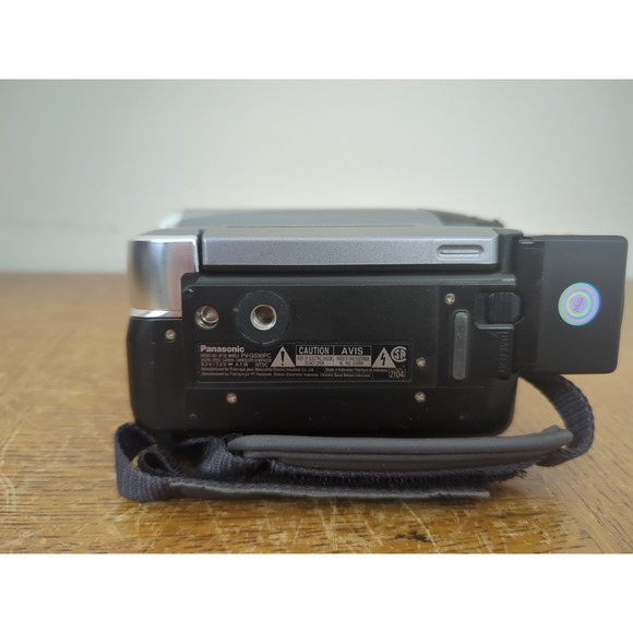 Panasonic PV-GS90PC Mini DV Digital Video Camcorder w/ Charger - Tested - Picture 9 of 12